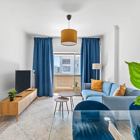 Blue Sea I Carcavelos (Lisbon)